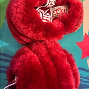UGG infant Red Fluffy Slippers